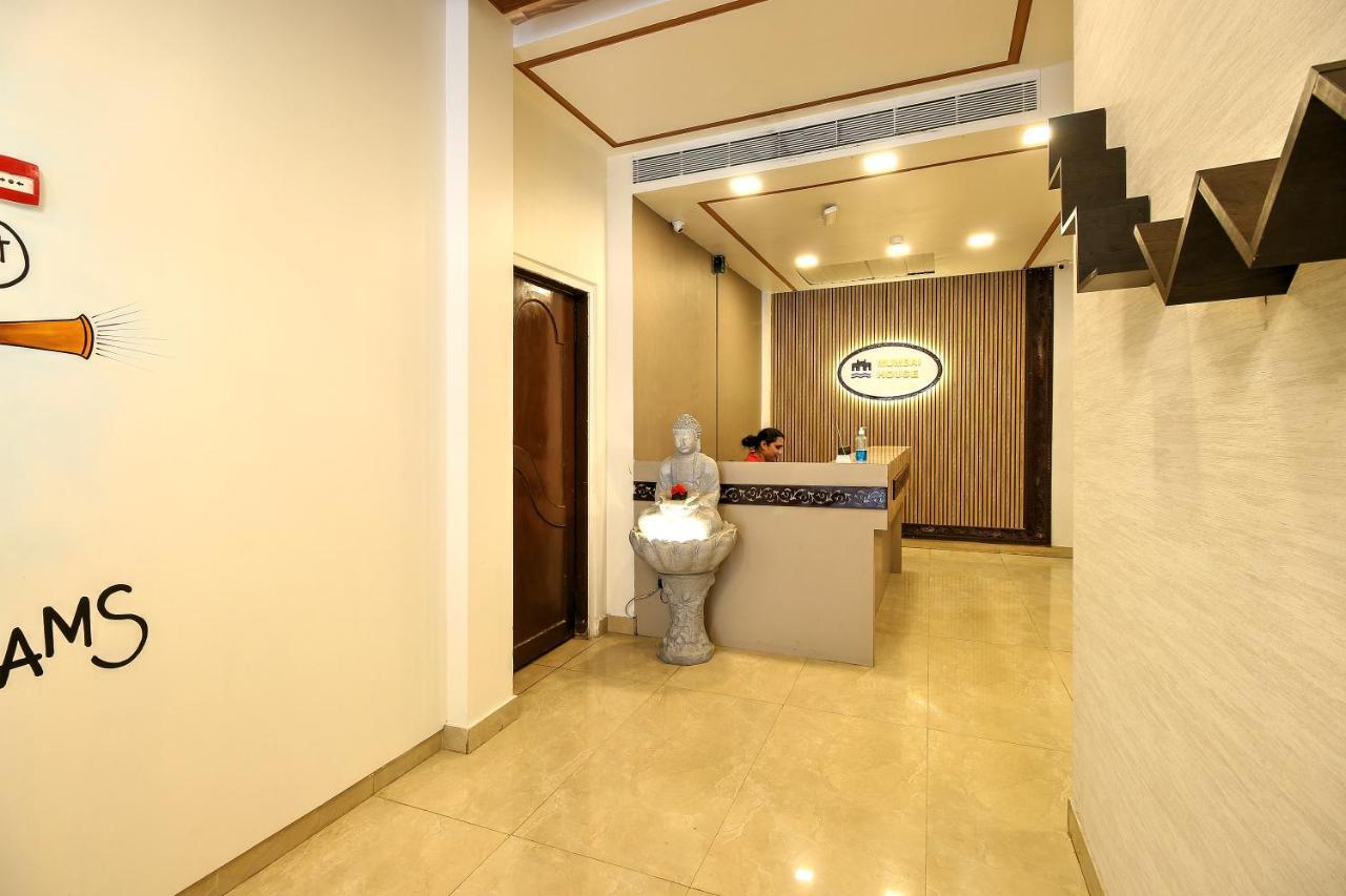 Hotel Mumbai House Juhu, Santacruz West, Mumbai  Buitenkant foto
