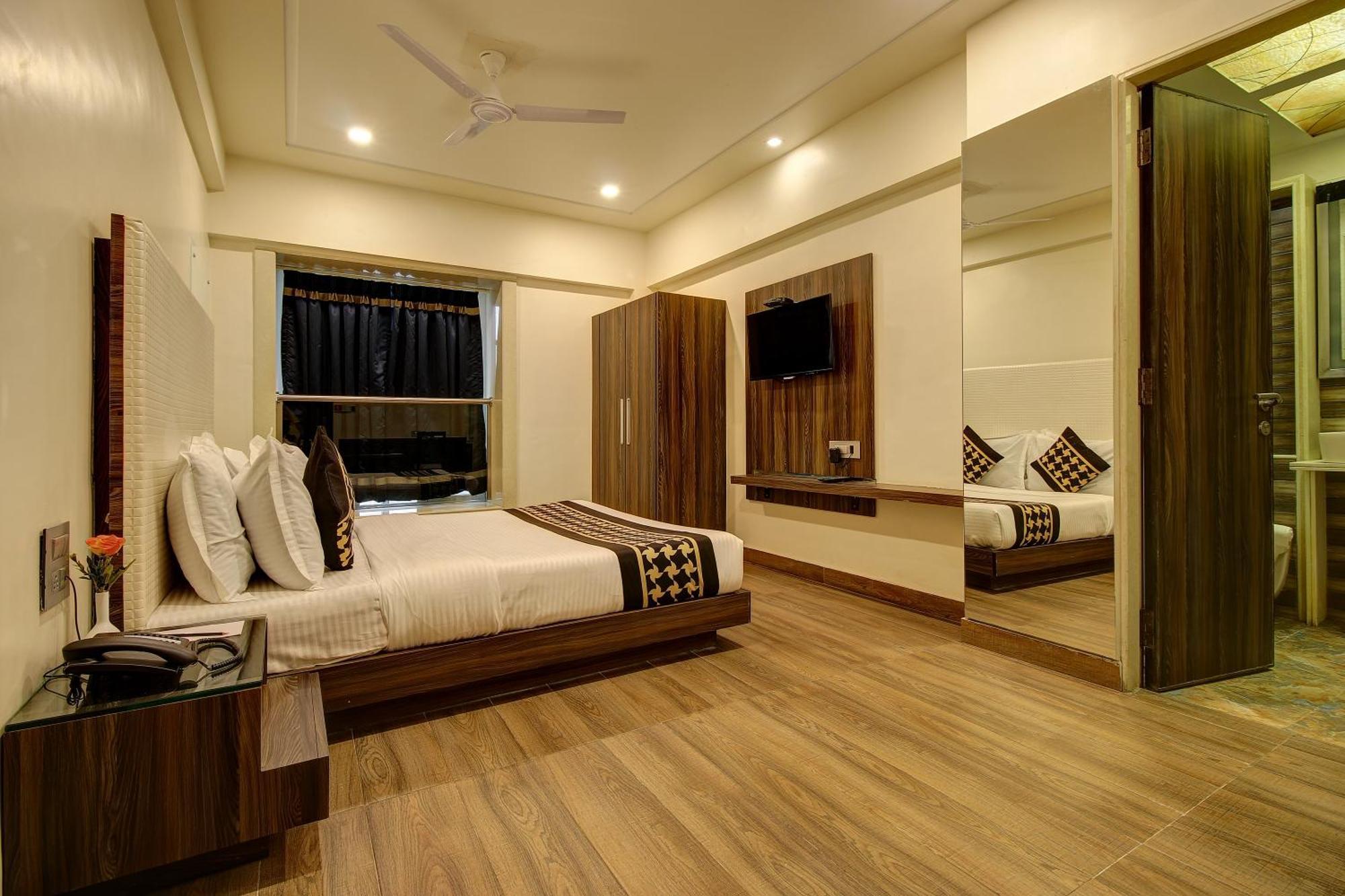 Hotel Mumbai House Juhu, Santacruz West, Mumbai  Kamer foto