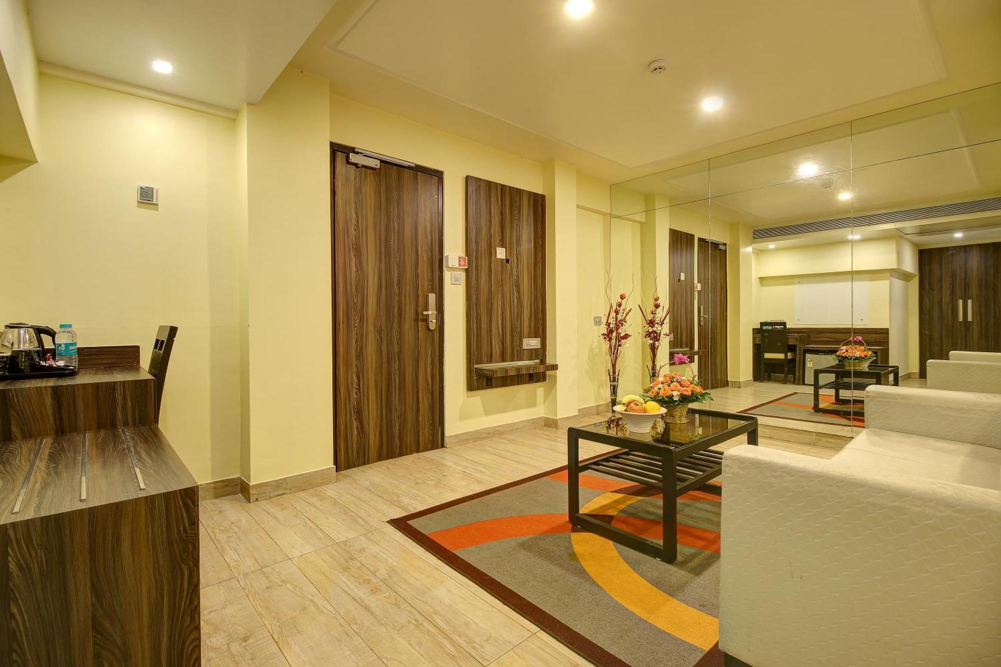 Hotel Mumbai House Juhu, Santacruz West, Mumbai  Kamer foto